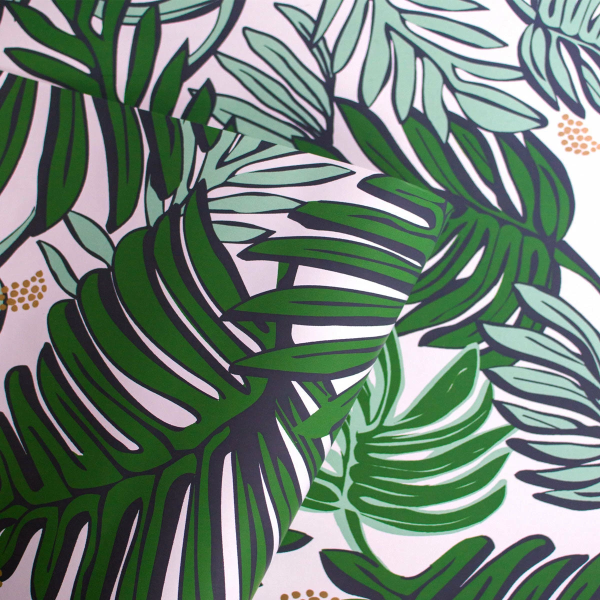 Jungalow Aja Wallpaper In Green By Justina Blakeney® - Sure Strip 5 Jungalow Aja Wallpaper In Green By Justina Blakeney® - Sure Strip