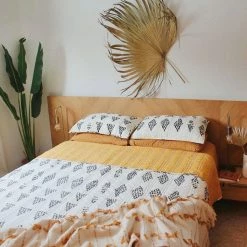 Peking Prosperity Quilt Set By Jungalow®